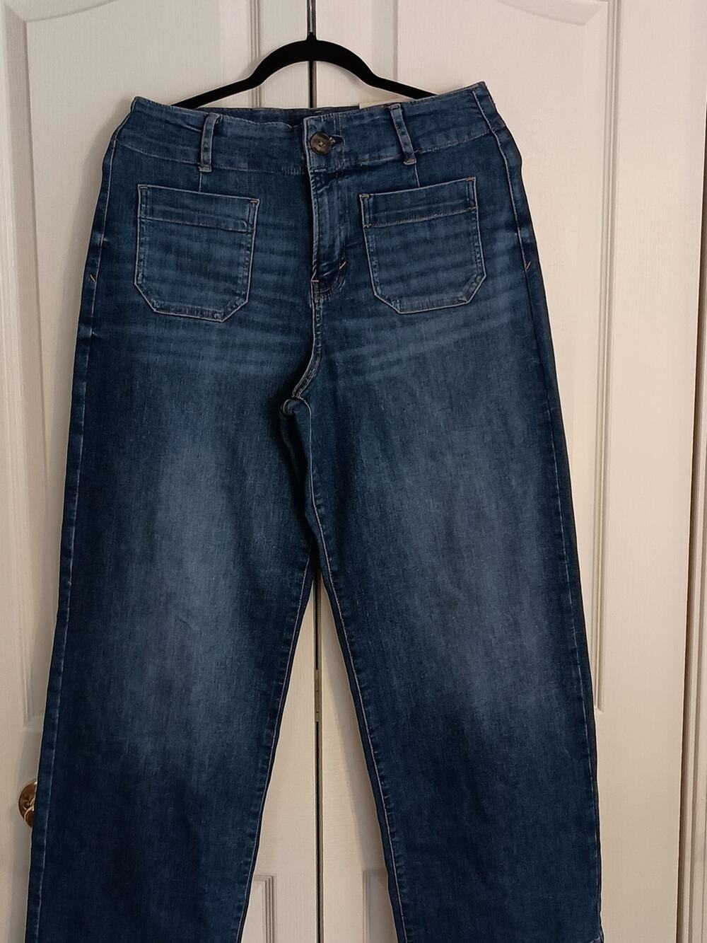 NWT Medium Indie Blue Jeans Size 10